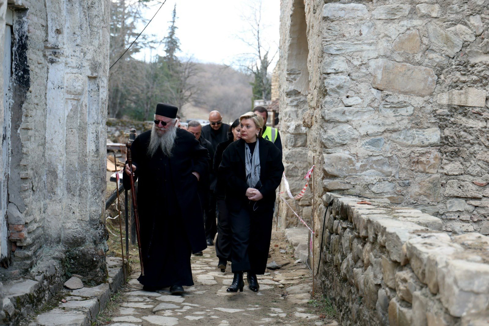 კულტურის მინისტრი თინათინ რუხაძე იყალთოს საეკლესიო არქიტექტურული კომპლექსის ფერისცვალების გუმბათოვანი ეკლესიისა და აკადემიის შენობის სარეაბილიტაციო სამუშაოებს გაეცნო კულტურის მინისტრი თინათინ რუხაძე იყალთოს საეკლესიო არქიტექტურული კომპლექსის ფერისცვალების გუმბათოვანი ეკლესიისა და აკადემიის შენობის სარეაბილიტაციო სამუშაოებს გაეცნო
